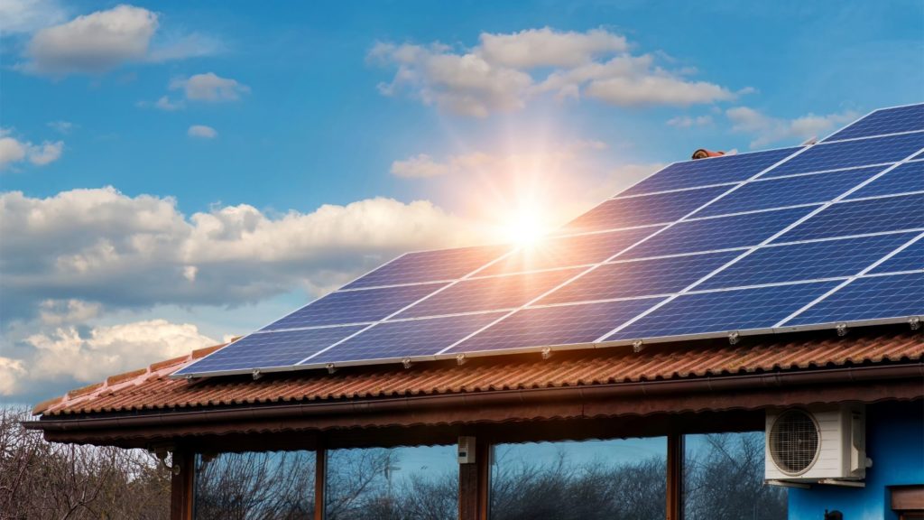 découvrez notre comparatif des meilleurs kits de panneaux solaires disponibles sur le marché. évaluez les caractéristiques, performances et prix pour choisir la solution énergétique adaptée à vos besoins et contribuer à une planète plus verte.